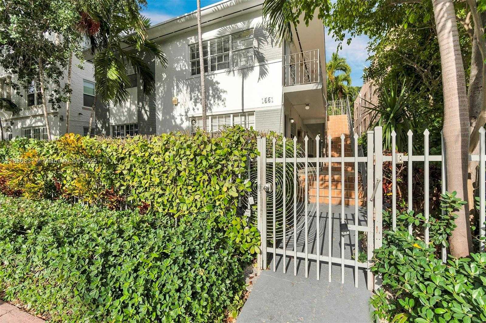 Small Image of 1551 MICHIGAN AVE #6, Miami Beach Number 19
