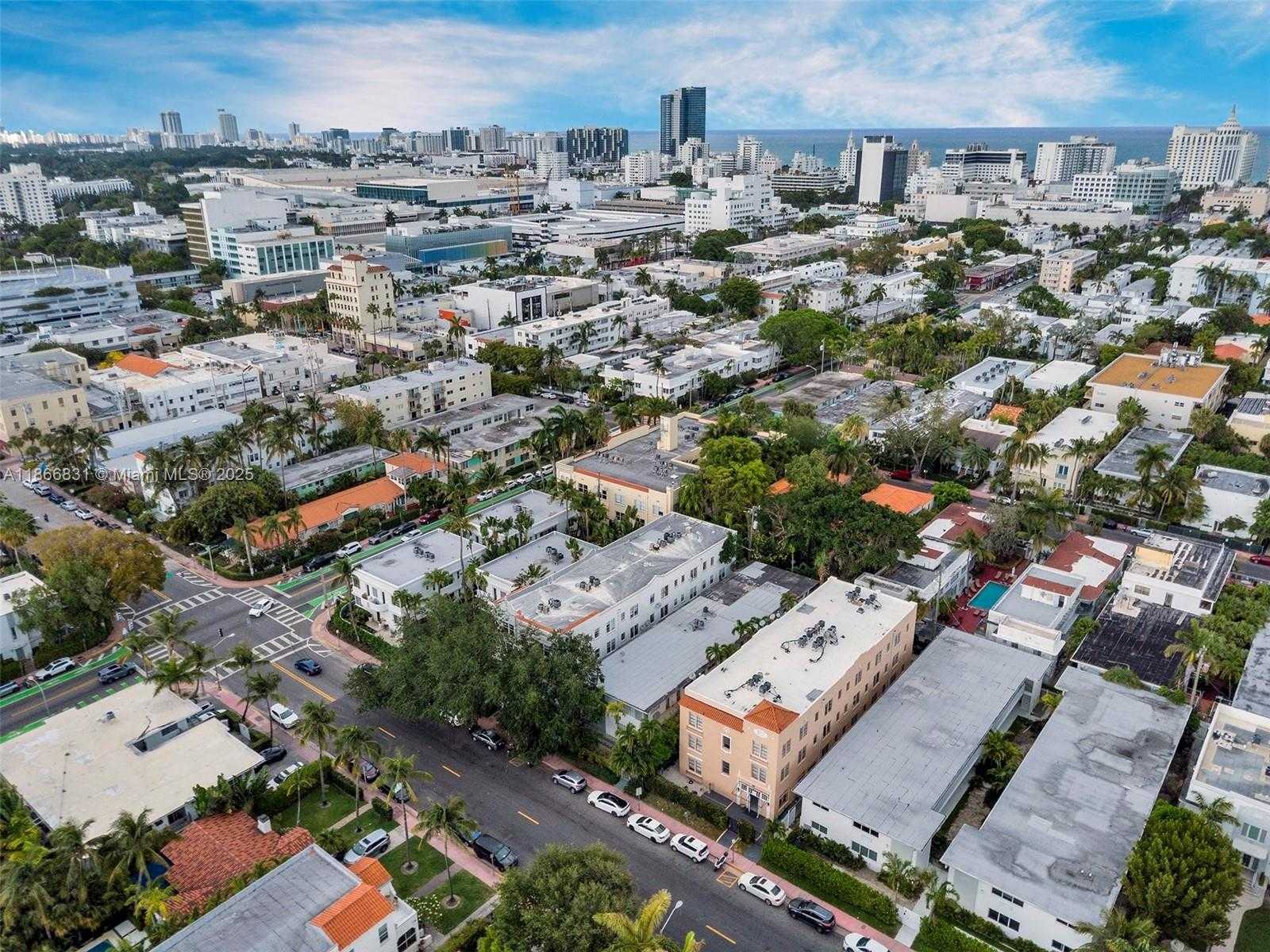 Small Image of 1551 MICHIGAN AVE #6, Miami Beach Number 31