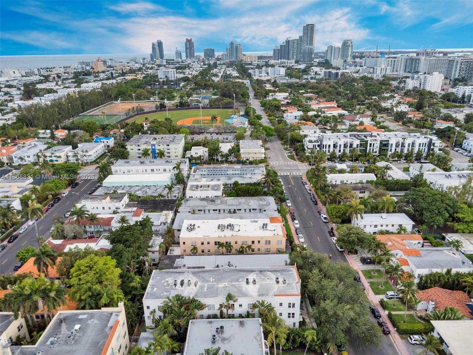 Small Image of 1551 MICHIGAN AVE #6, Miami Beach Number 36
