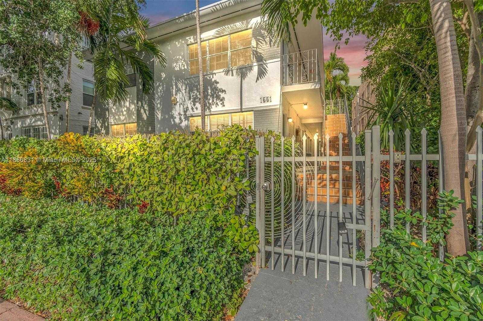 Small Image of 1551 MICHIGAN AVE #6, Miami Beach Number 37