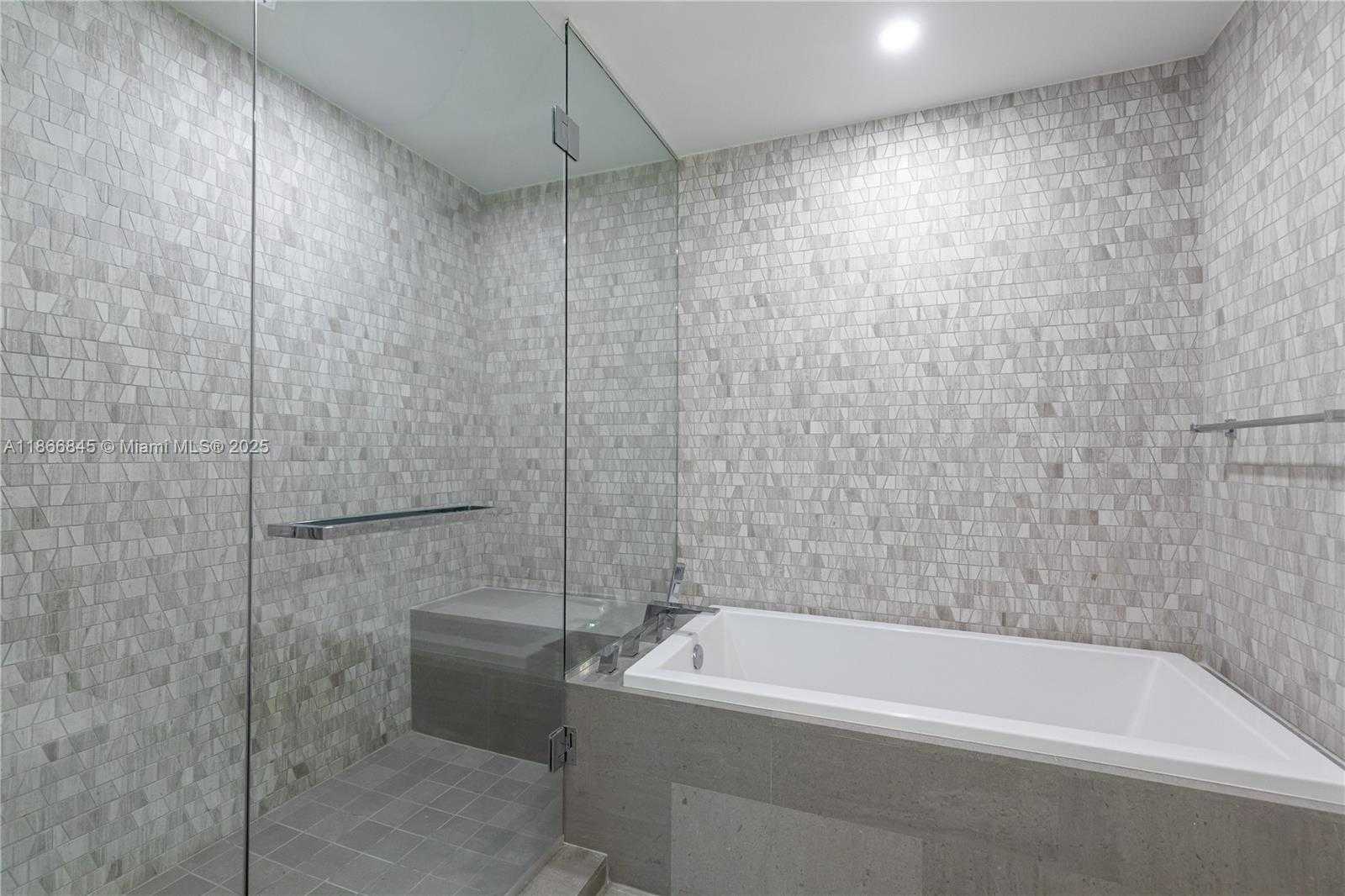 Small Image of 88 SOUTH WEST 7TH ST #3406, Miami Number 22