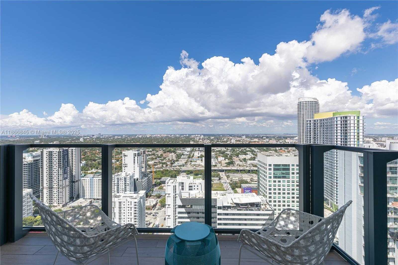 Small Image of 88 SOUTH WEST 7TH ST #3406, Miami Number 28