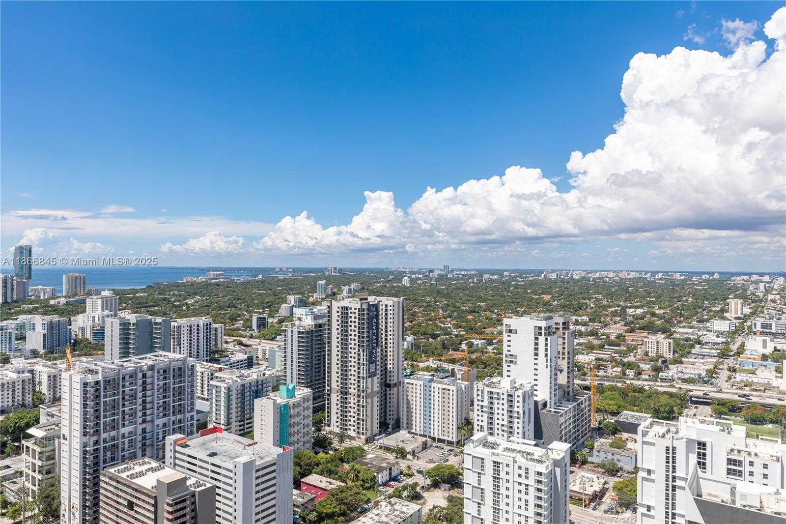 Small Image of 88 SOUTH WEST 7TH ST #3406, Miami Number 33