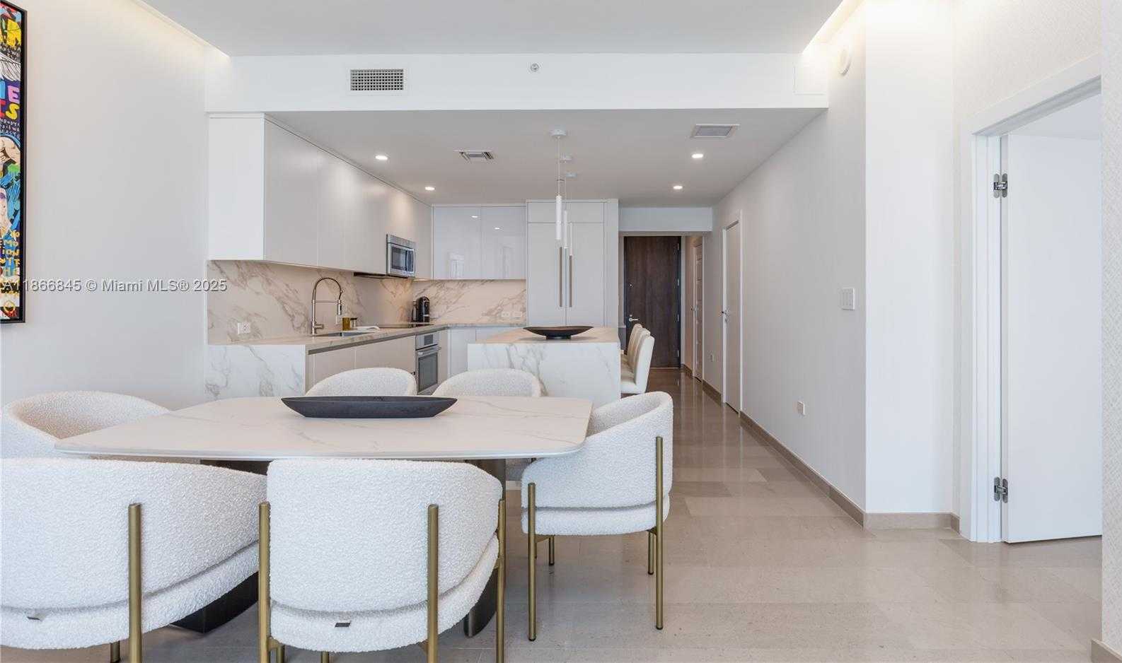 Small Image of 88 SOUTH WEST 7TH ST #3406, Miami Number 7