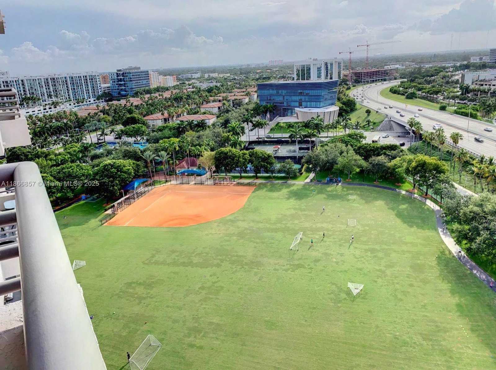 Small Image of 3300 NORTH EAST 191ST ST #1802, Aventura Number 16