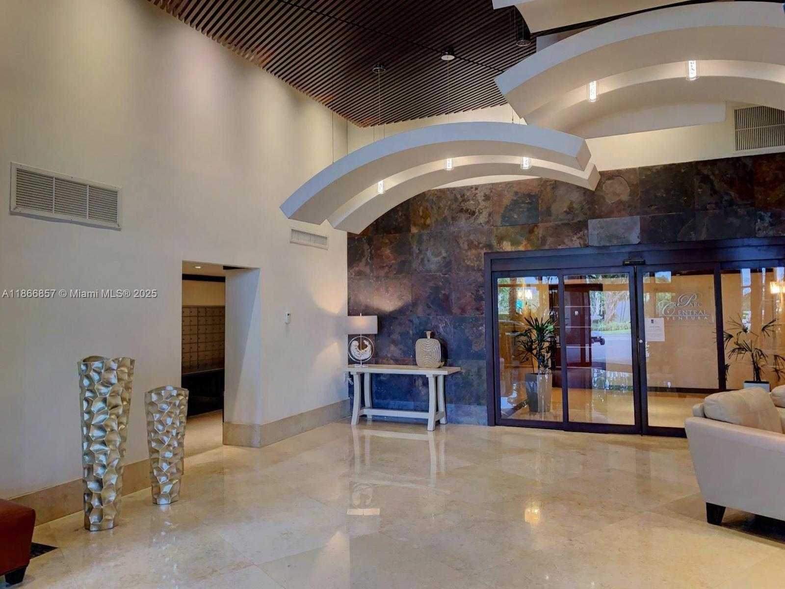 Small Image of 3300 NORTH EAST 191ST ST #1802, Aventura Number 21