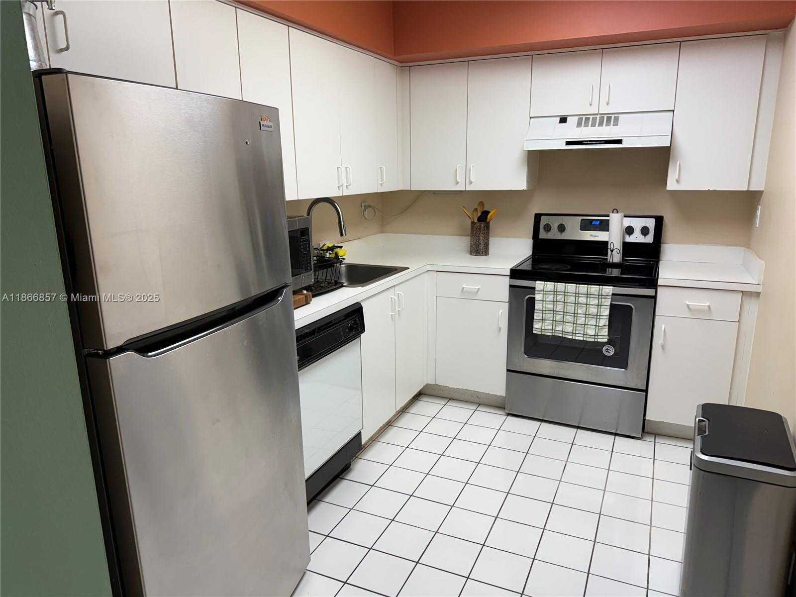 Small Image of 3300 NORTH EAST 191ST ST #1802, Aventura Number 3