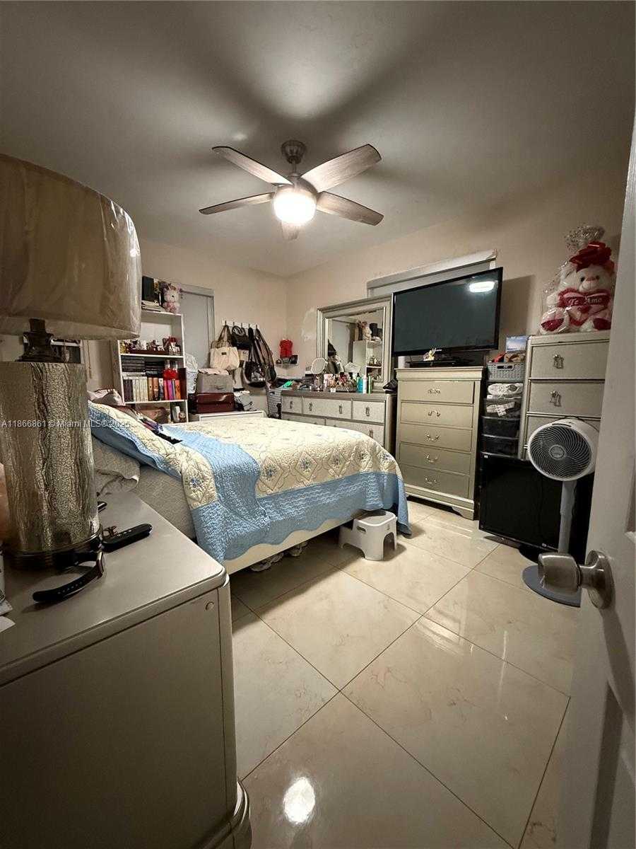 Small Image of 3889 NORTH WEST 4TH ST #1, Miami Number 12
