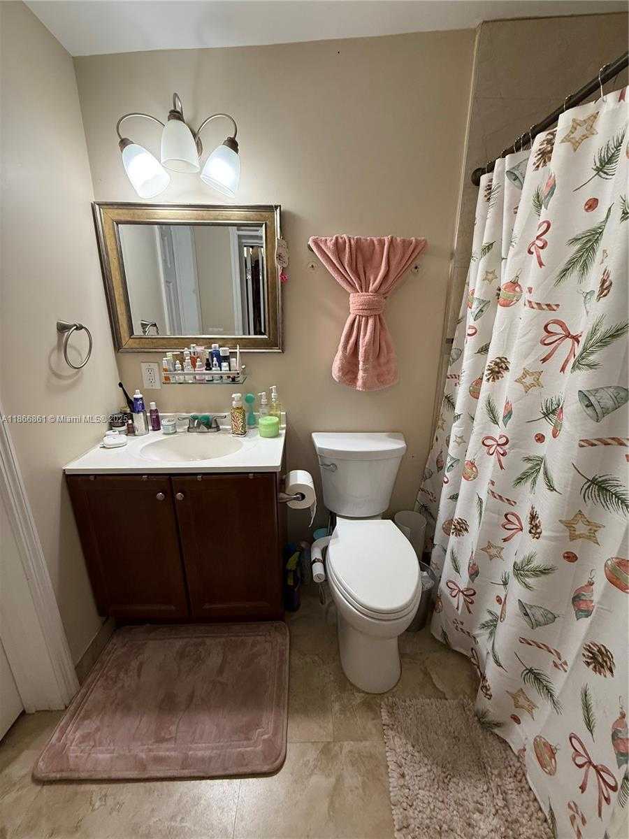 Small Image of 3889 NORTH WEST 4TH ST #1, Miami Number 19