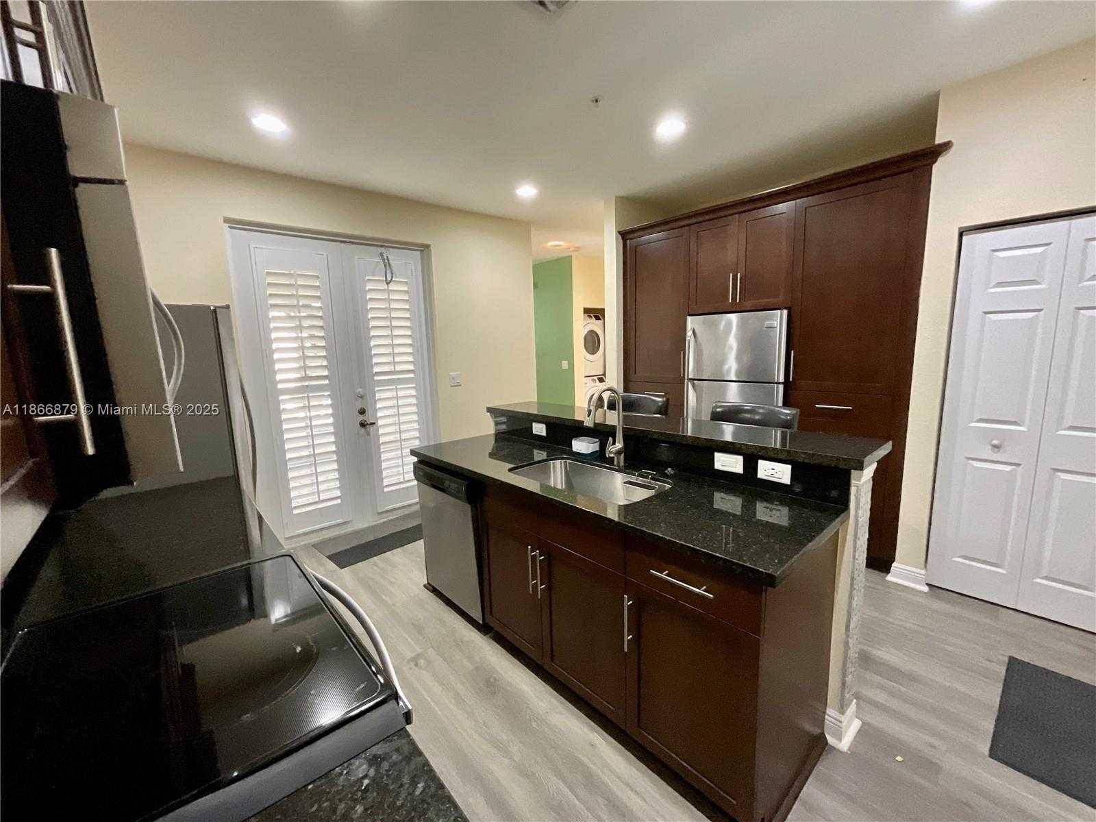 Small Image of 14620 SOUTH WEST 15TH ST, Pembroke Pines Number 11