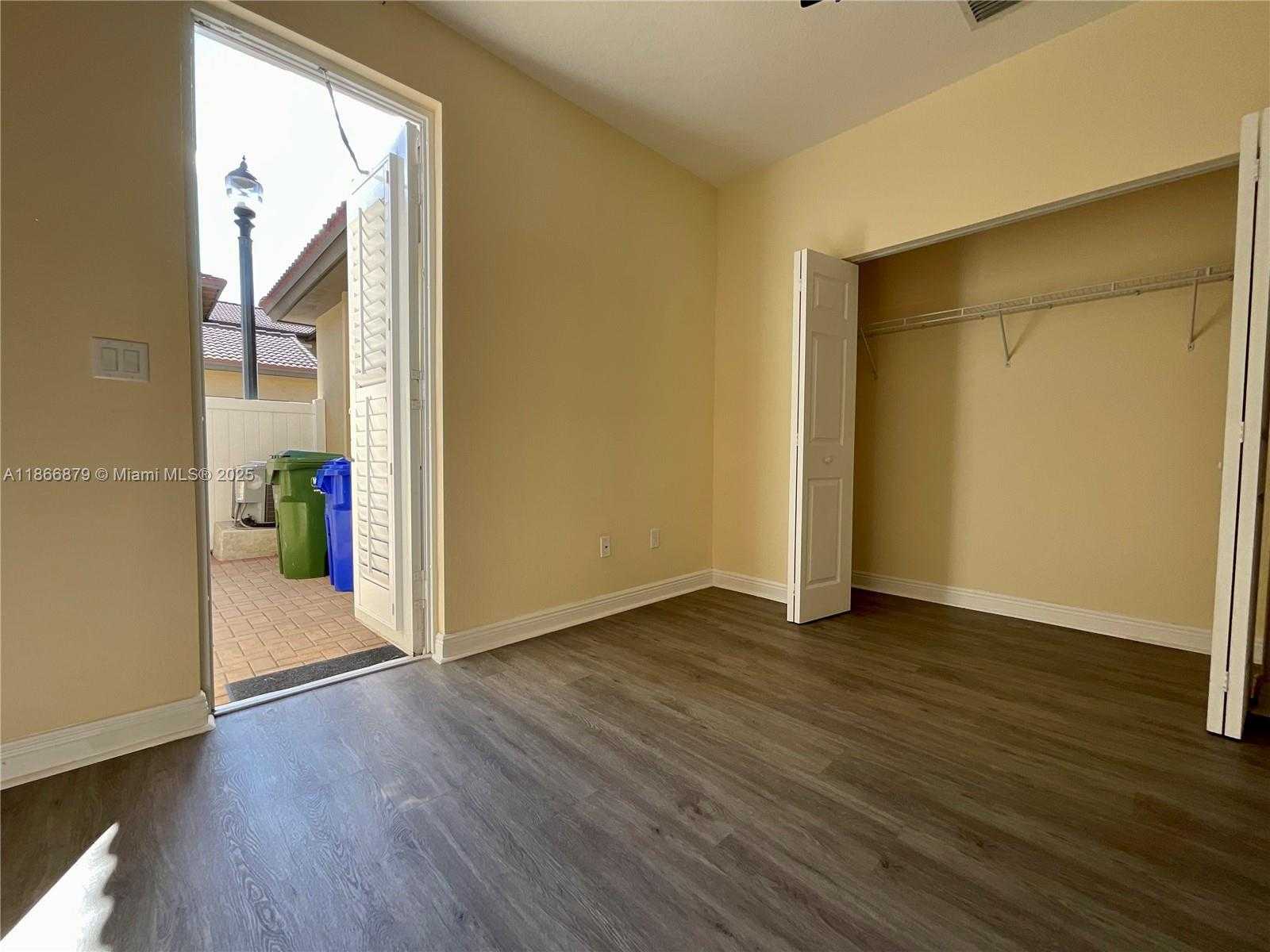 Small Image of 14620 SOUTH WEST 15TH ST, Pembroke Pines Number 21