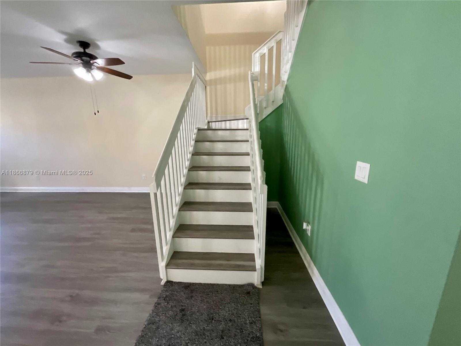 Small Image of 14620 SOUTH WEST 15TH ST, Pembroke Pines Number 24