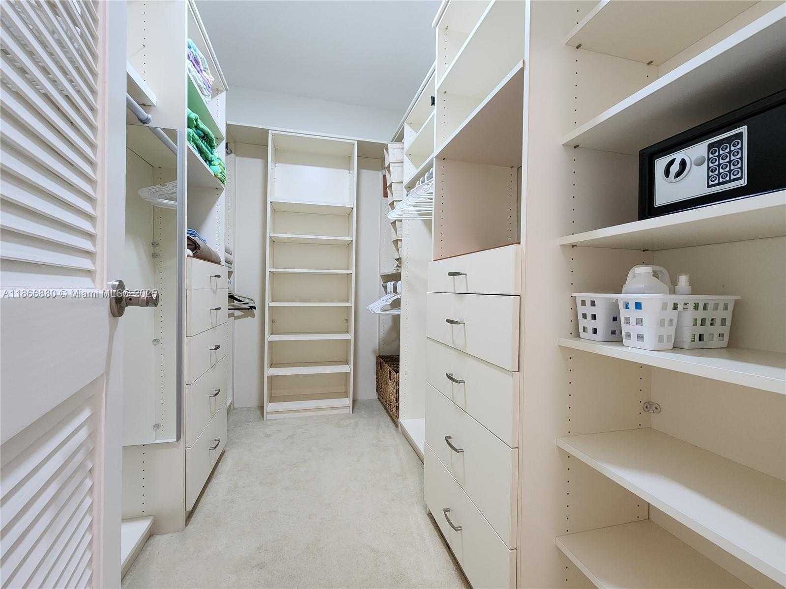 Small Image of 3505 SOUTH OCEAN DR #708, Hollywood Number 20