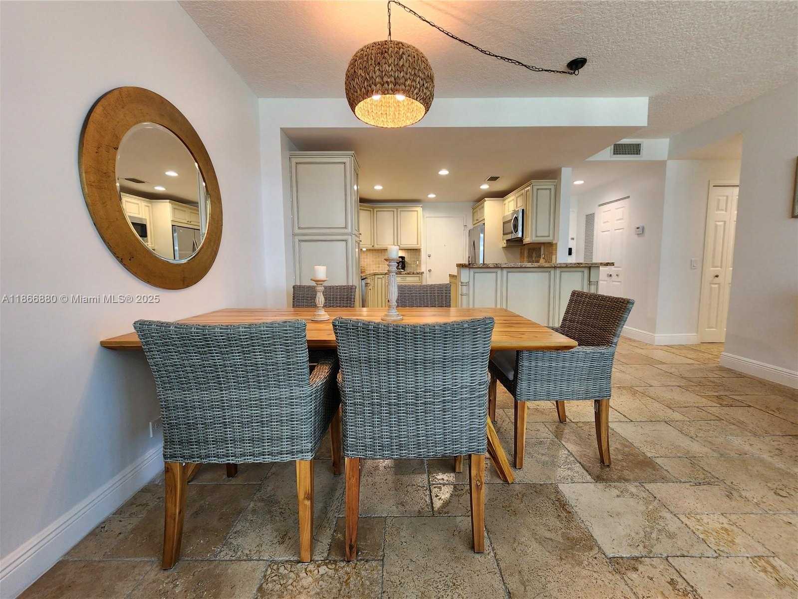Small Image of 3505 SOUTH OCEAN DR #708, Hollywood Number 5