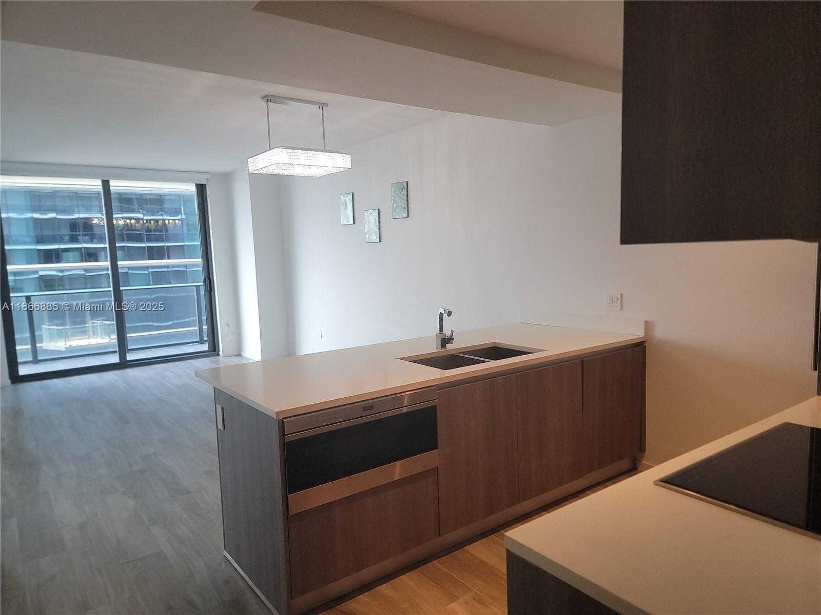 Small Image of 801 SOUTH MIAMI AVE #4408, Miami Number 26