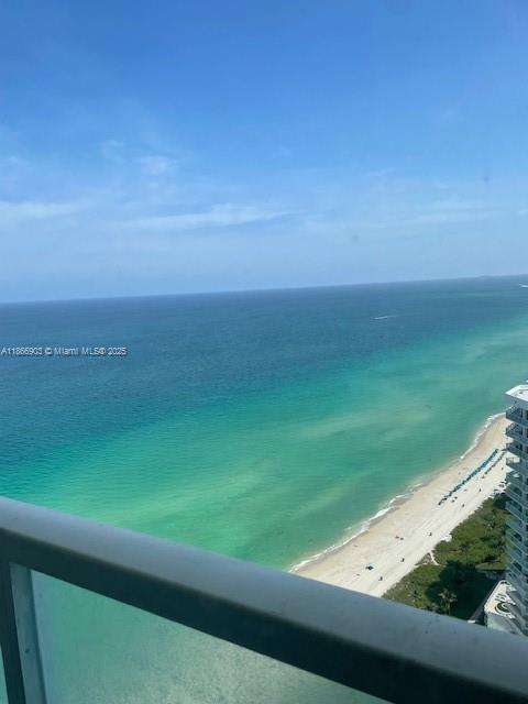 Small Image of Sunny Isles Beach Number 11