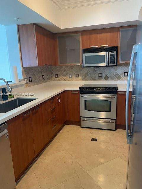 Small Image of Sunny Isles Beach Number 4