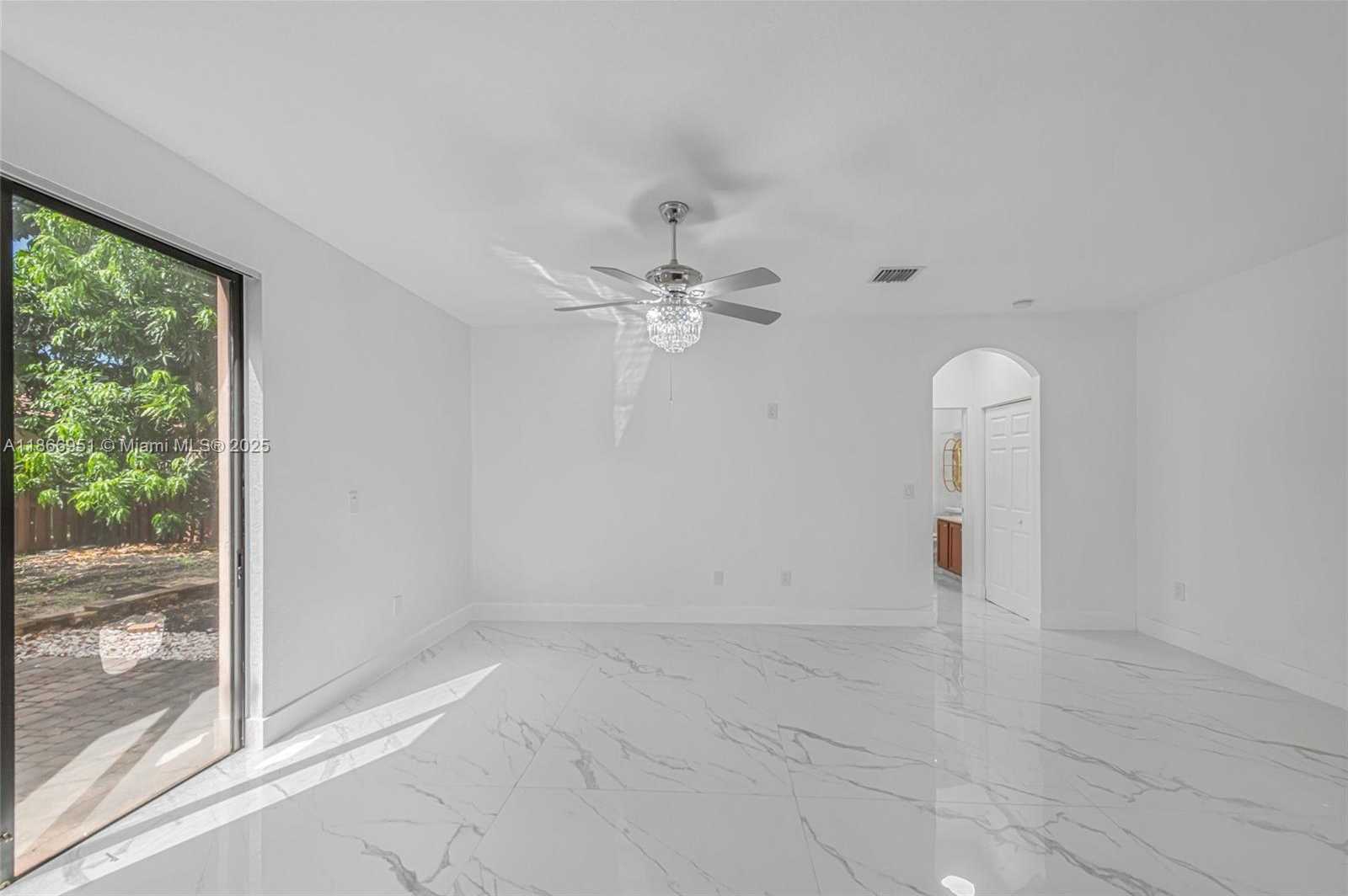 Small Image of 642 SOUTH EAST 37TH PL, Homestead Number 12