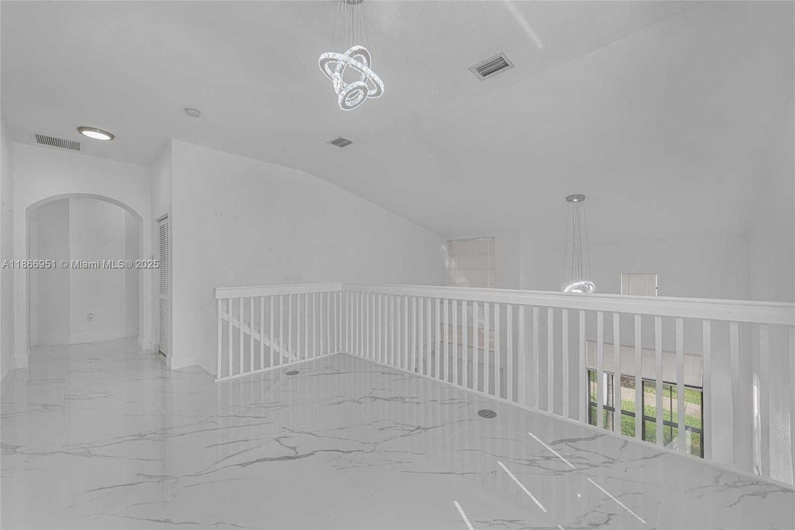 Small Image of 642 SOUTH EAST 37TH PL, Homestead Number 18