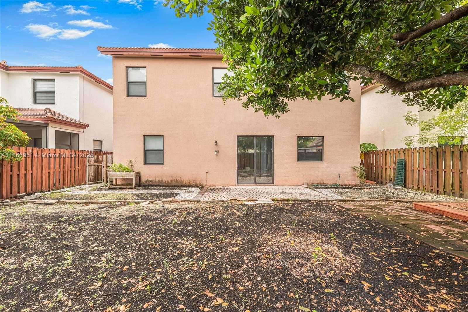 Small Image of 642 SOUTH EAST 37TH PL, Homestead Number 30