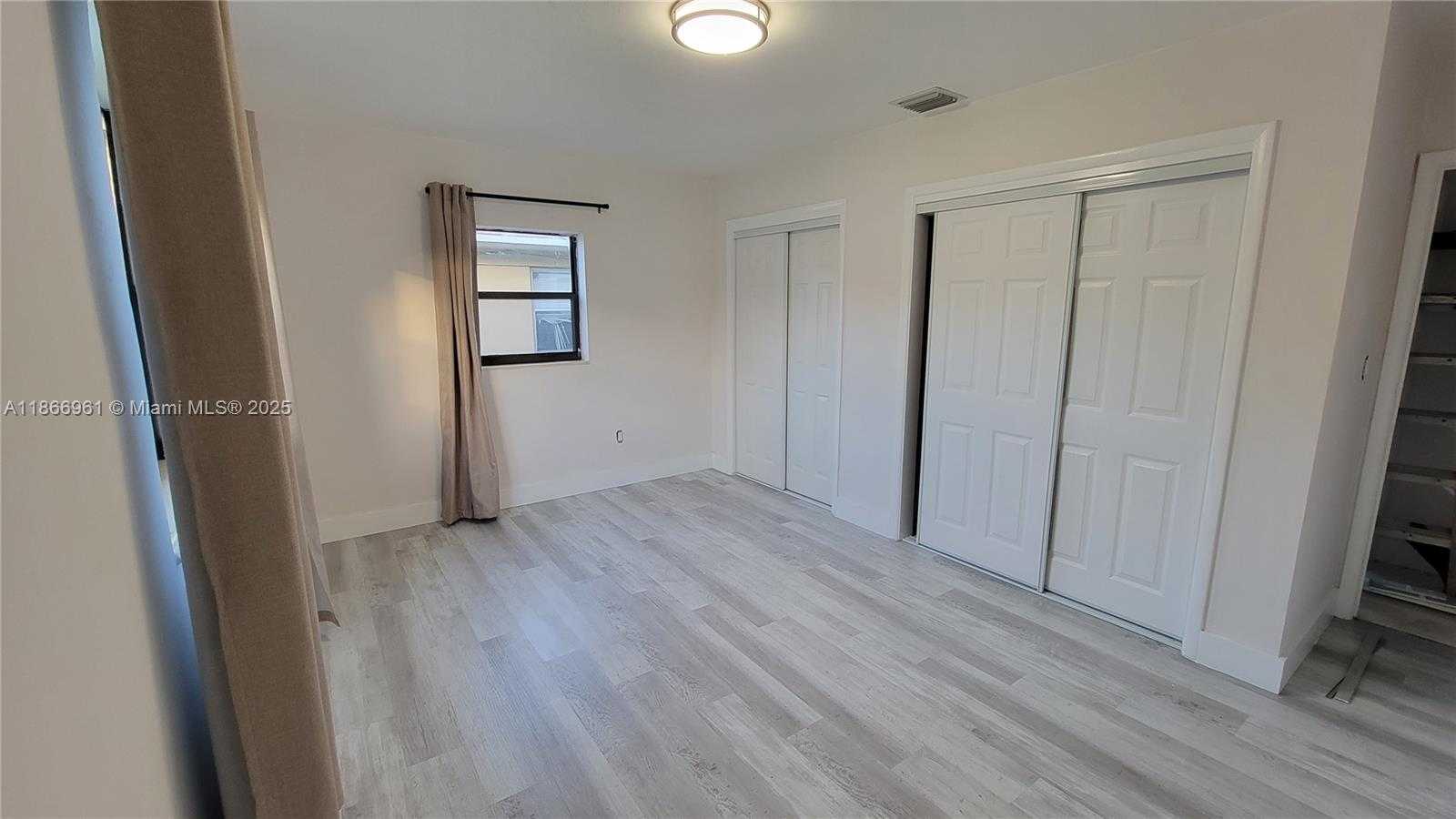 Small Image of 1296 NORTH EAST 146TH ST #A, Miami Number 3