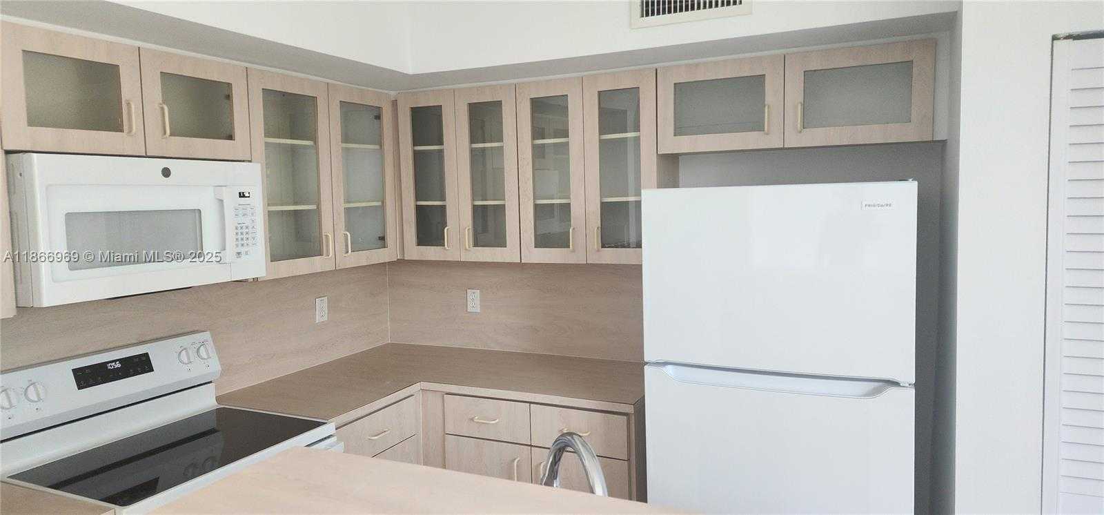 Small Image of 8545 SOUTH WEST 152ND AVE #194, Miami Number 15