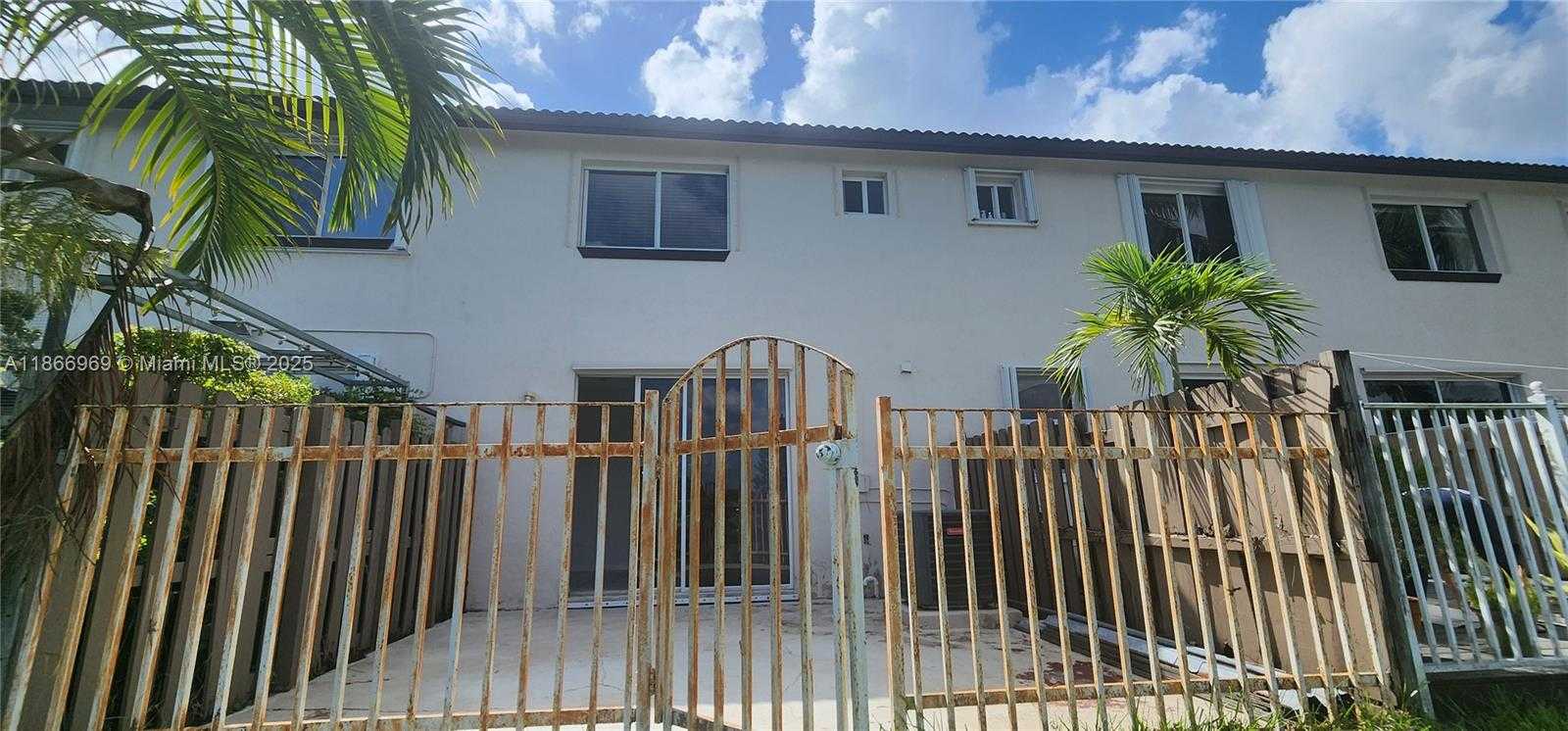 Small Image of 8545 SOUTH WEST 152ND AVE #194, Miami Number 2