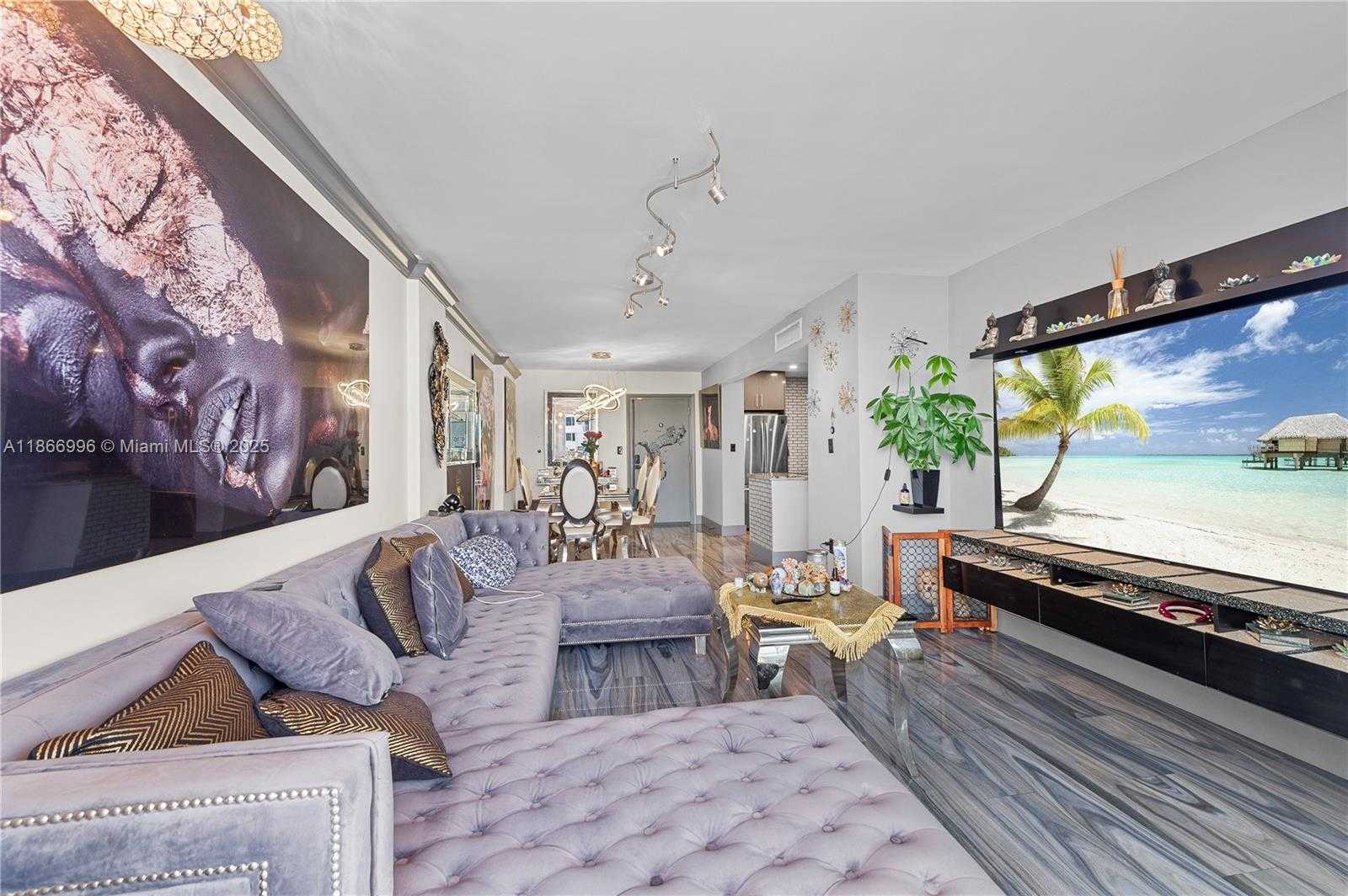 Small Image of 1345 LINCOLN RD #1105, Miami Beach Number 11