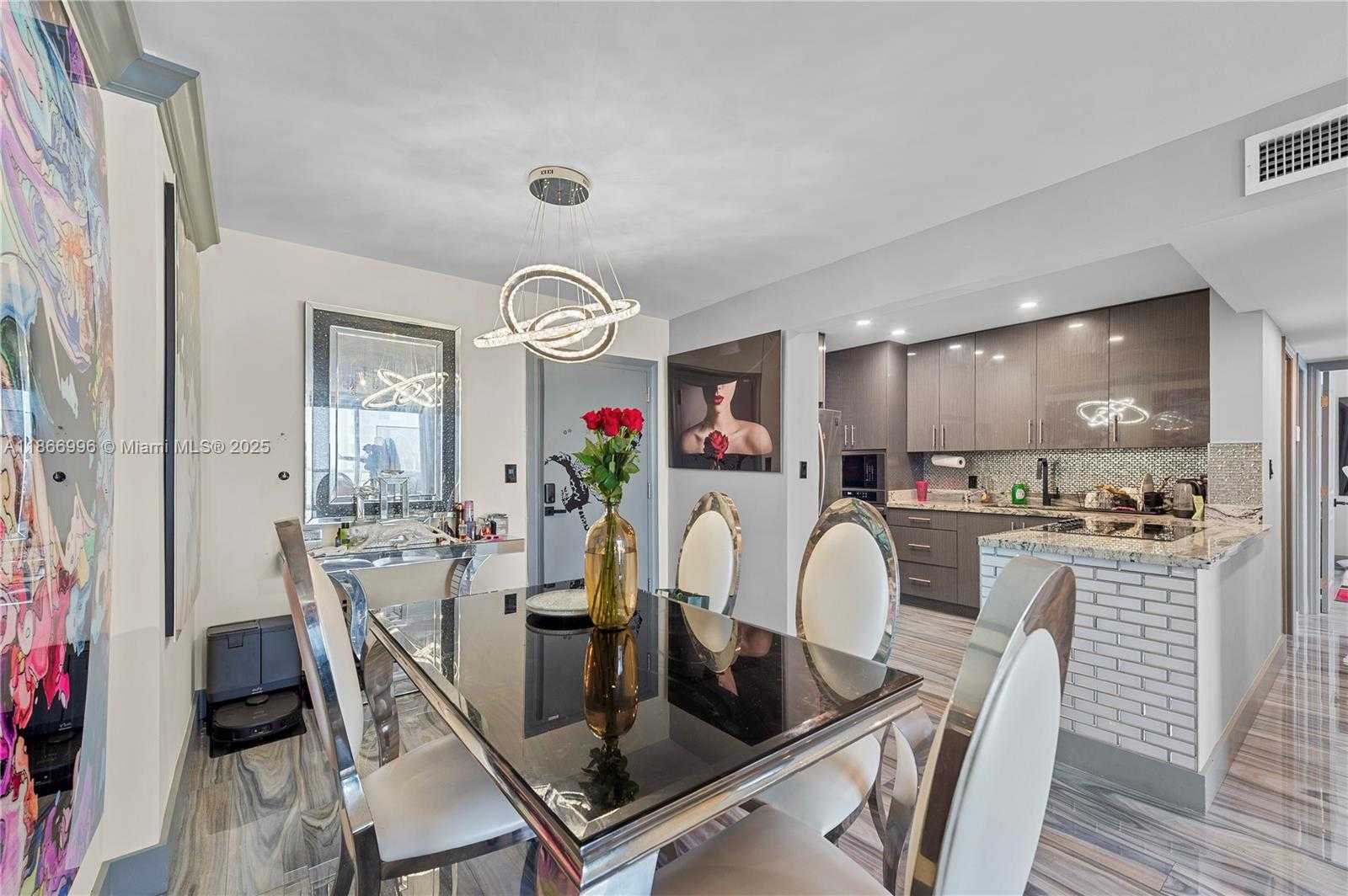 Small Image of 1345 LINCOLN RD #1105, Miami Beach Number 8