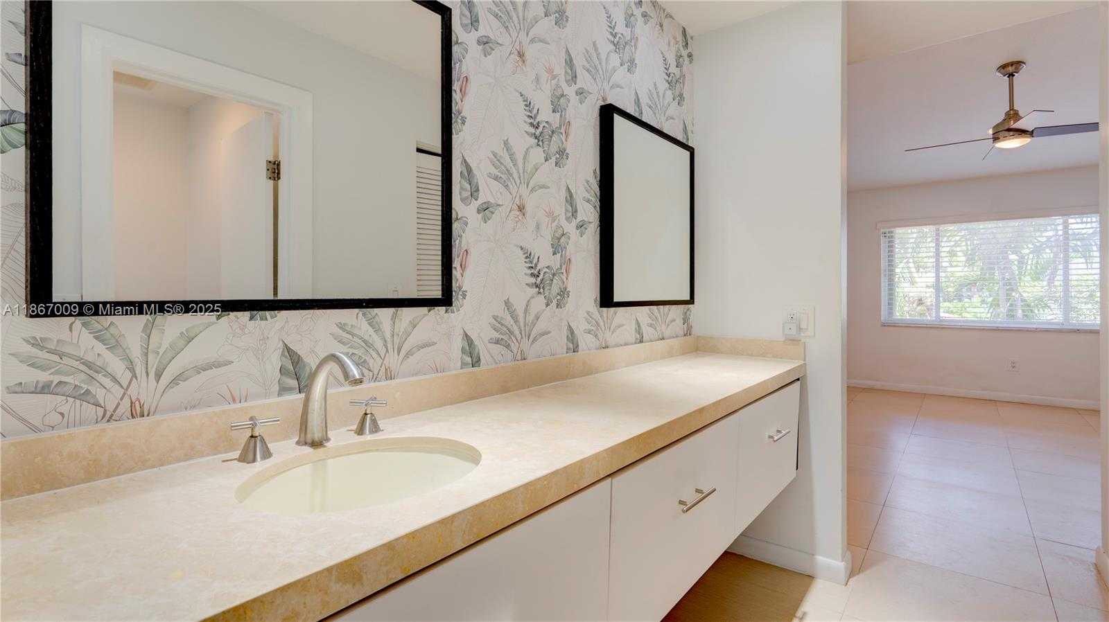 Small Image of 10953 SOUTH WEST 75TH ST, Miami Number 29