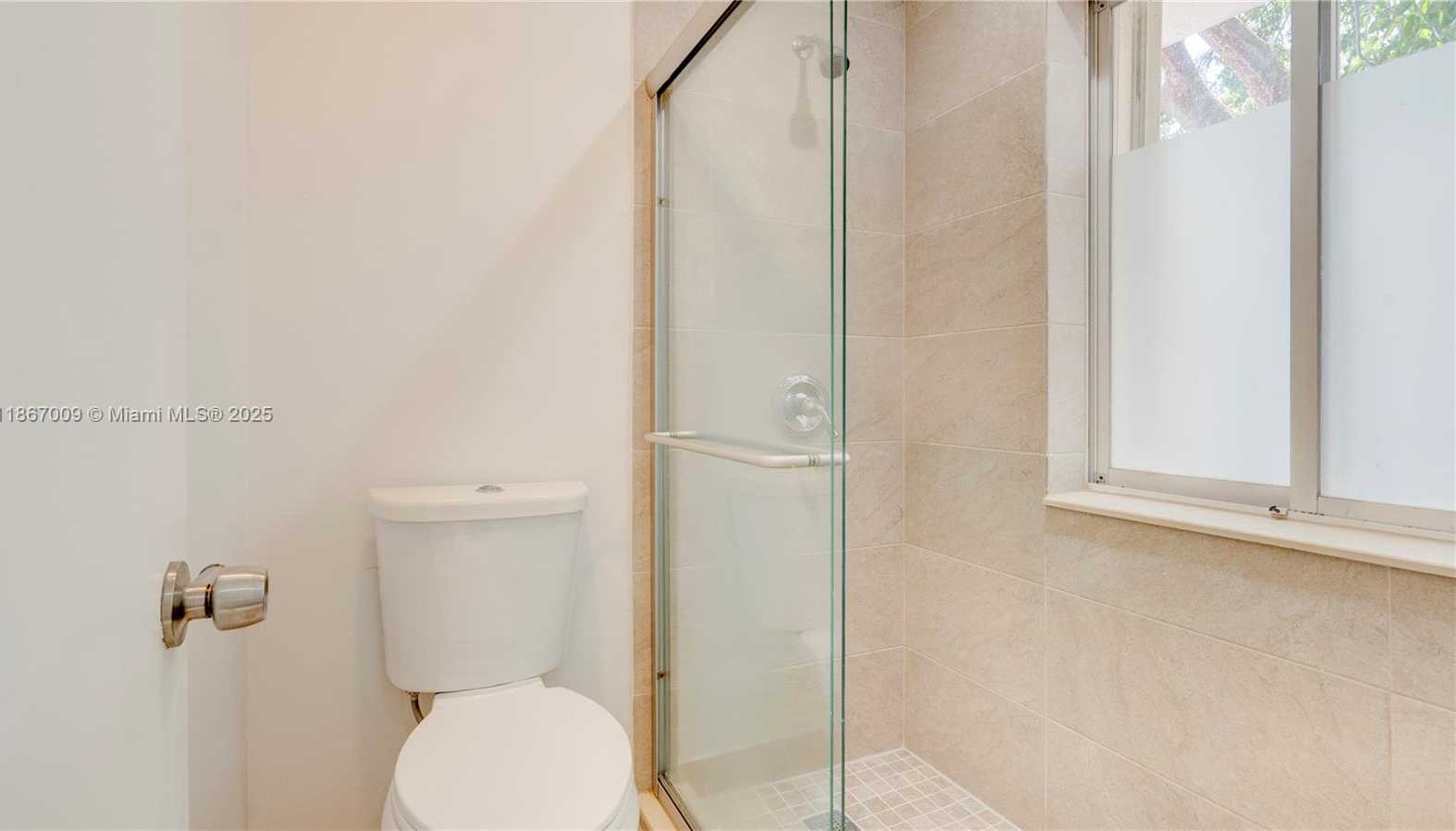 Small Image of 10953 SOUTH WEST 75TH ST, Miami Number 30