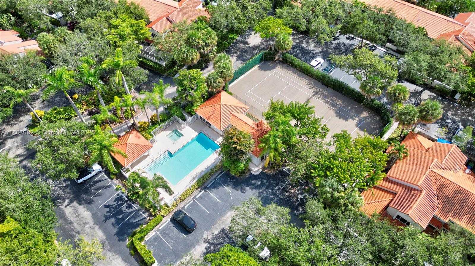 Small Image of 10953 SOUTH WEST 75TH ST, Miami Number 5