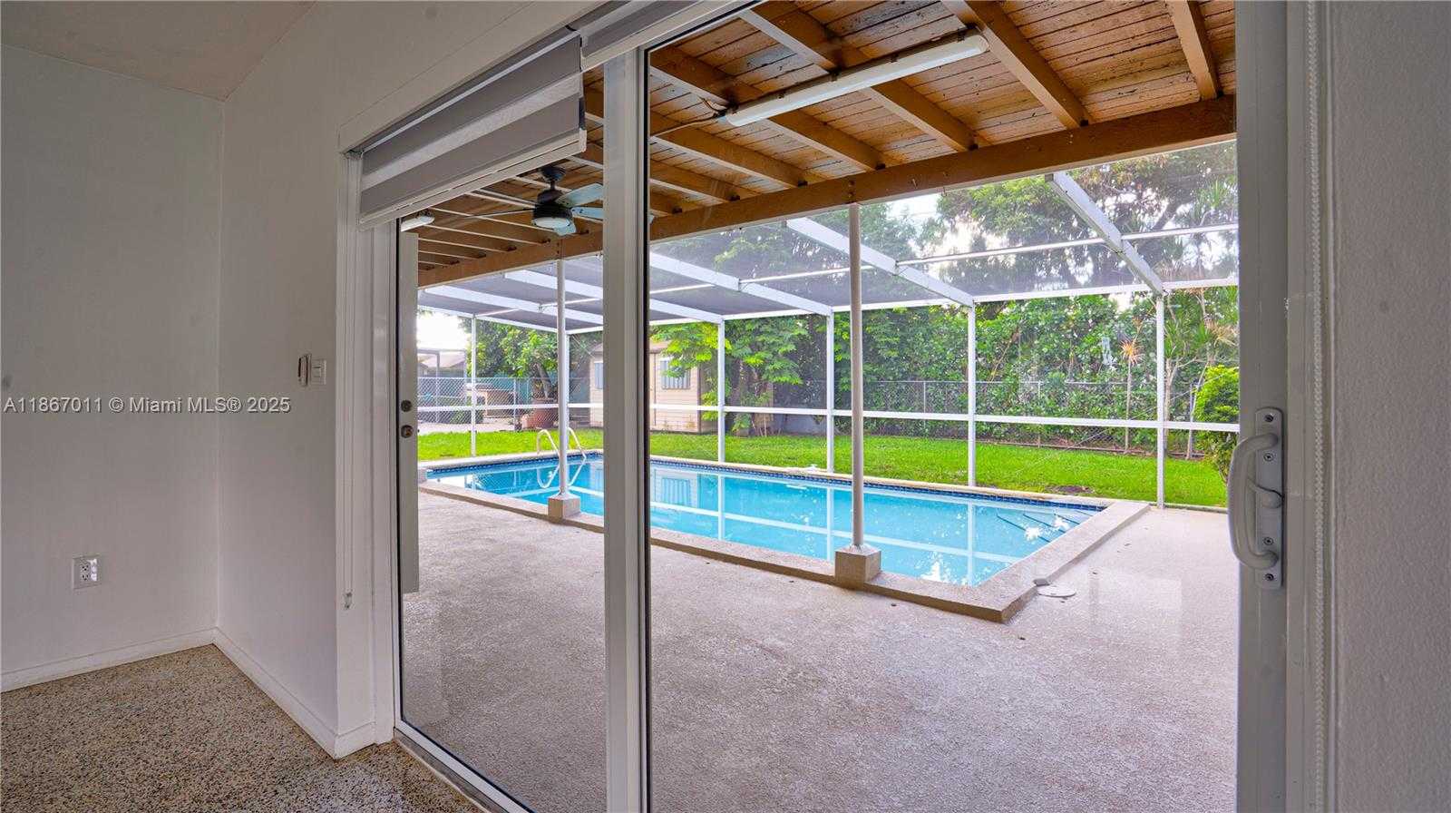 Small Image of 8942 SOUTH WEST 16TH ST, Miami Number 27
