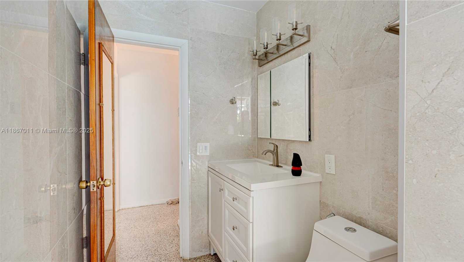 Small Image of 8942 SOUTH WEST 16TH ST, Miami Number 39