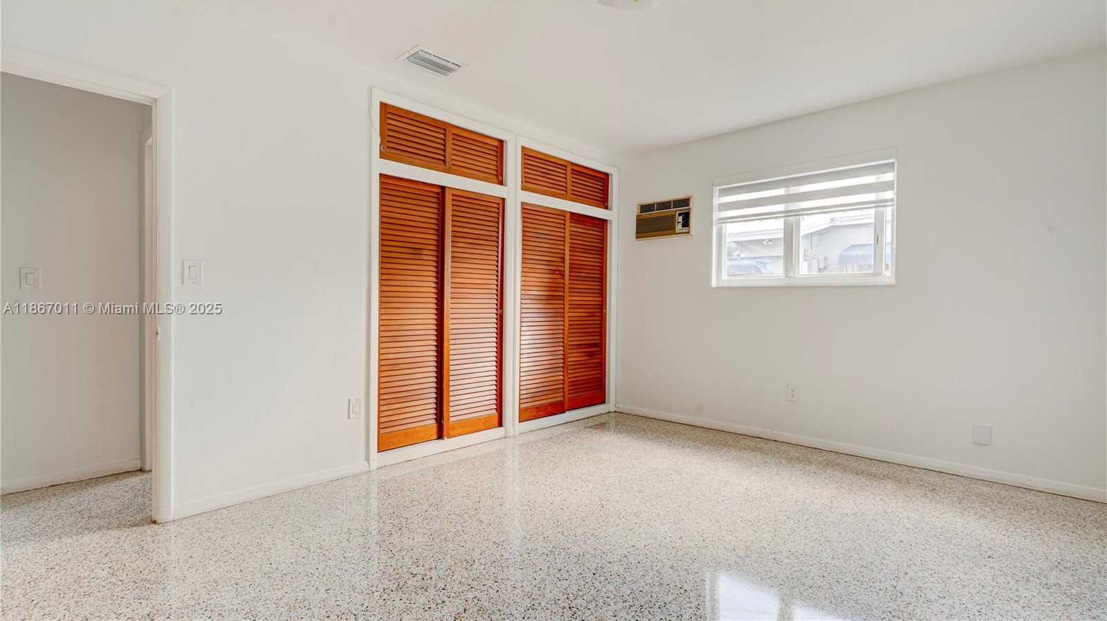 Small Image of 8942 SOUTH WEST 16TH ST, Miami Number 47