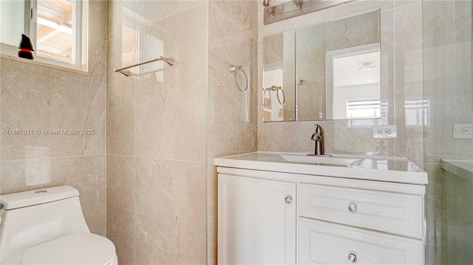 Small Image of 8942 SOUTH WEST 16TH ST, Miami Number 49
