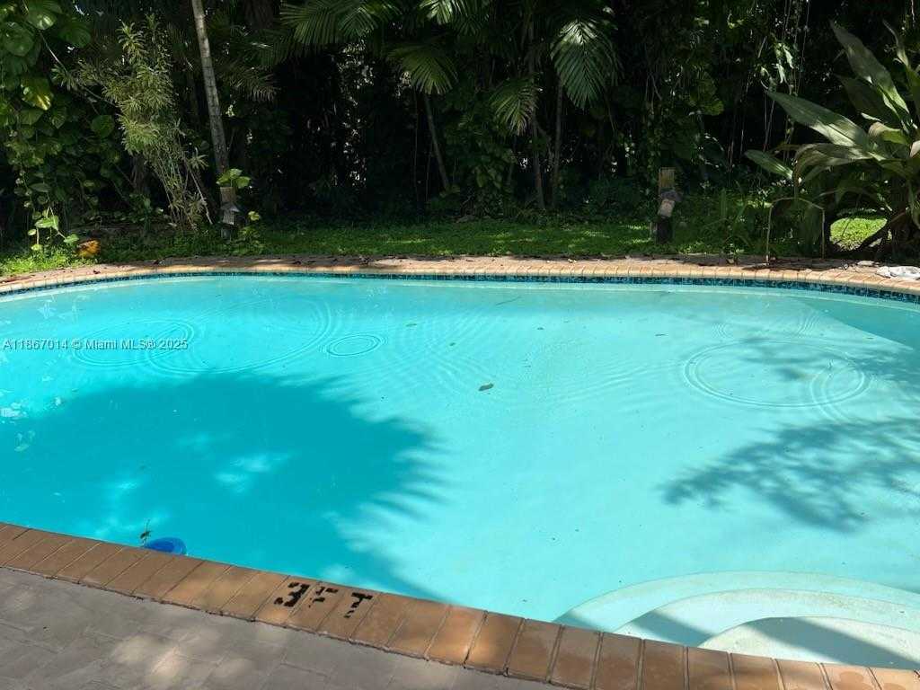 Small Image of 7080 NORTH WEST 82ND TER, Parkland Number 27