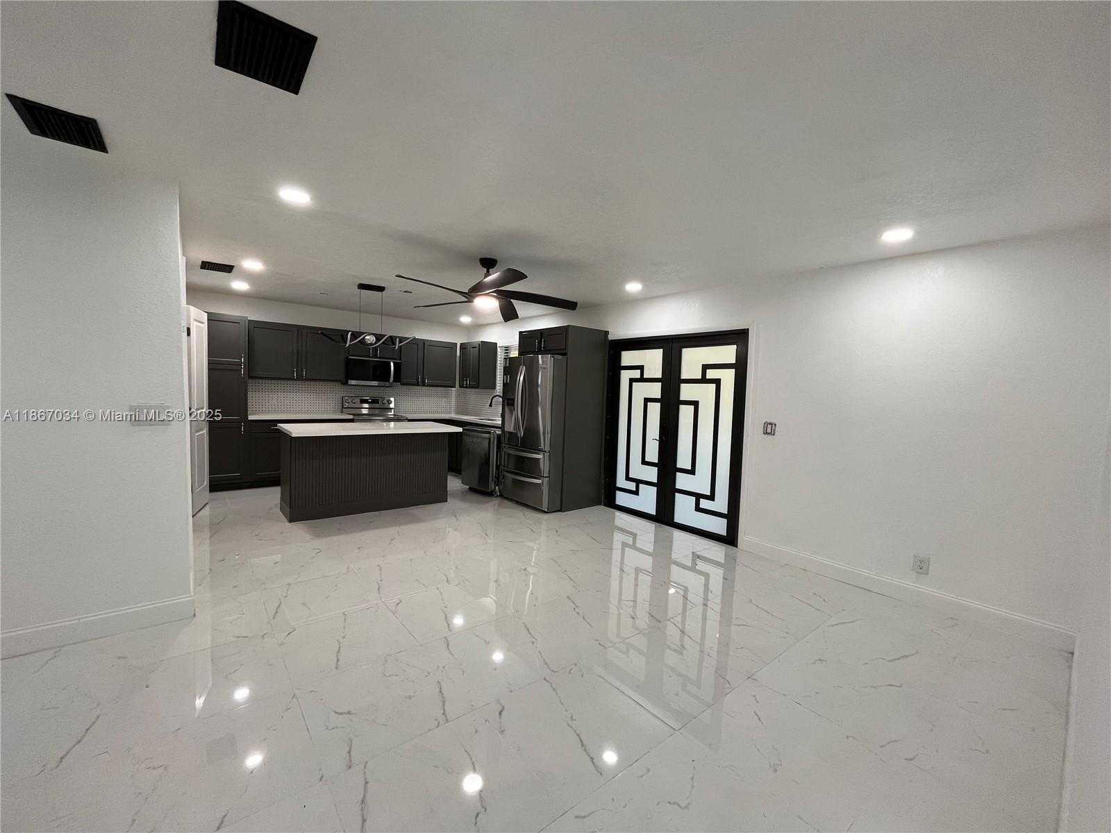 Small Image of 4661 NORTH WEST 4TH ST #1, Plantation Number 7