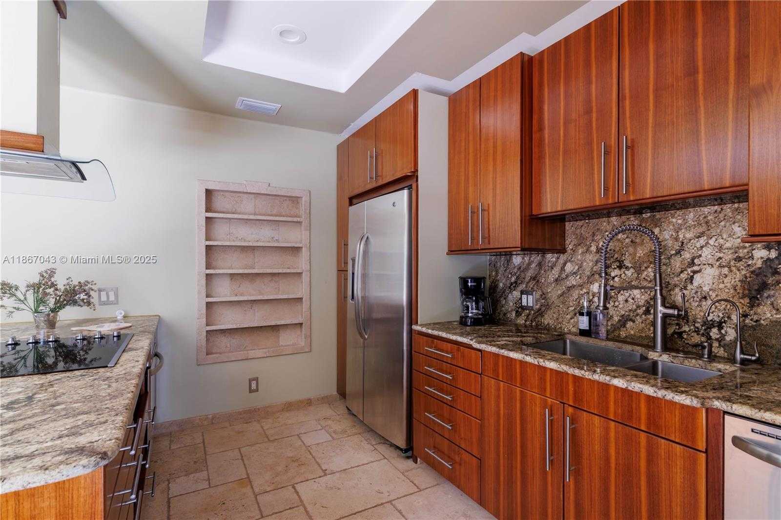 Small Image of 250 NORTH EAST 48TH ST, Miami Number 21