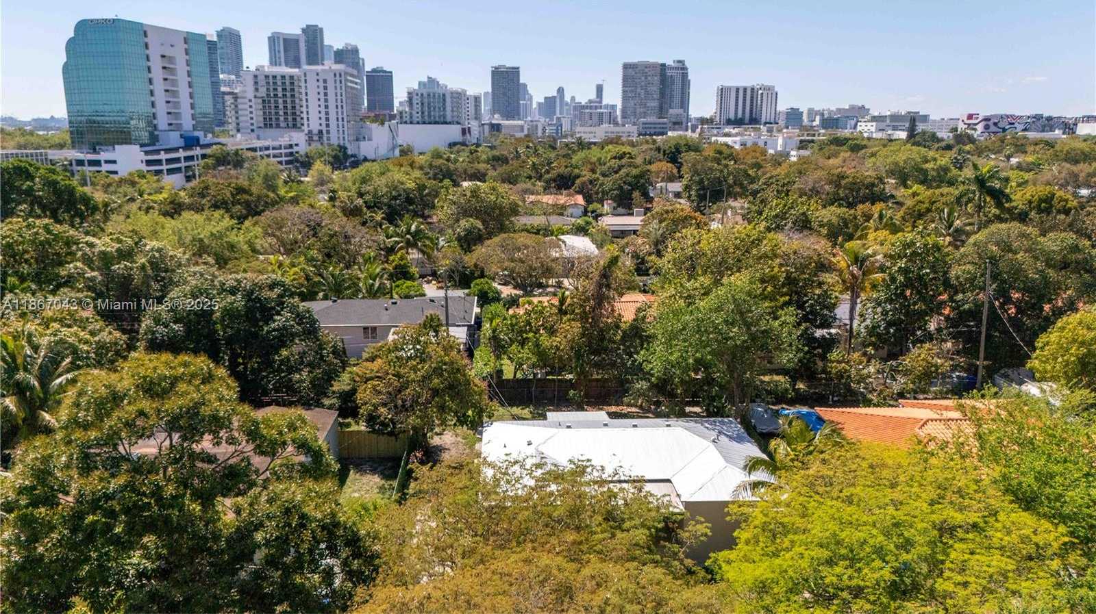 Small Image of 250 NORTH EAST 48TH ST, Miami Number 3