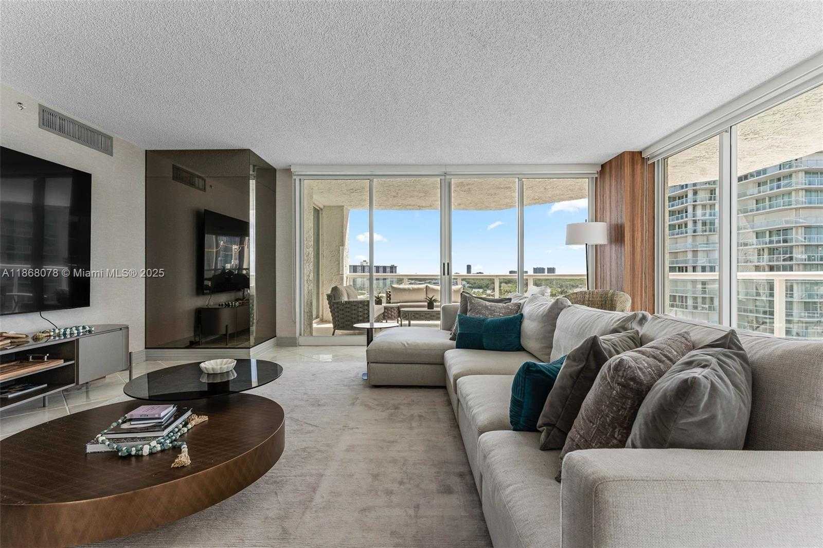 Small Image of 16400 COLLINS AVE #946, Sunny Isles Beach Number 15