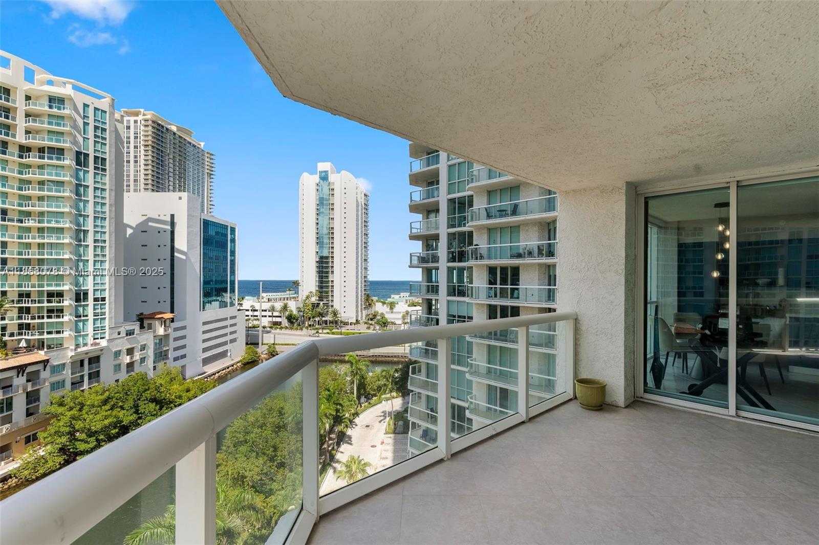 Small Image of 16400 COLLINS AVE #946, Sunny Isles Beach Number 24