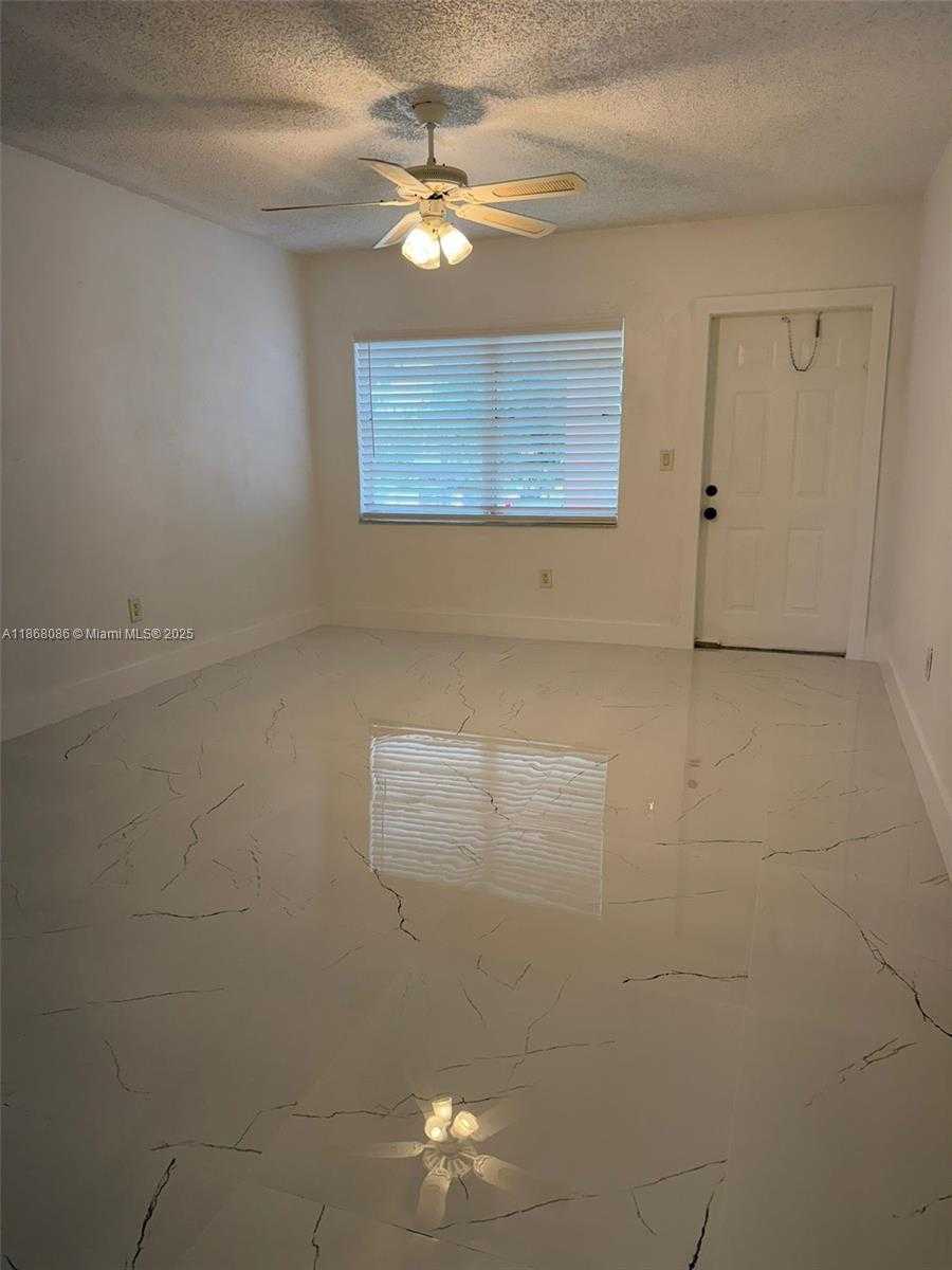 Small Image of 3401 SOUTH WEST 9TH TER #1B, Miami Number 5