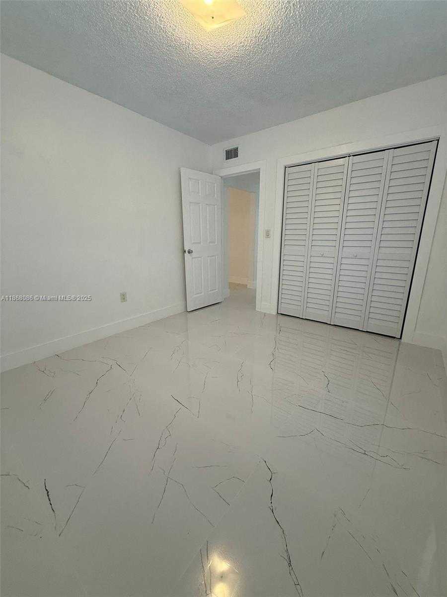 Small Image of 3401 SOUTH WEST 9TH TER #1B, Miami Number 7
