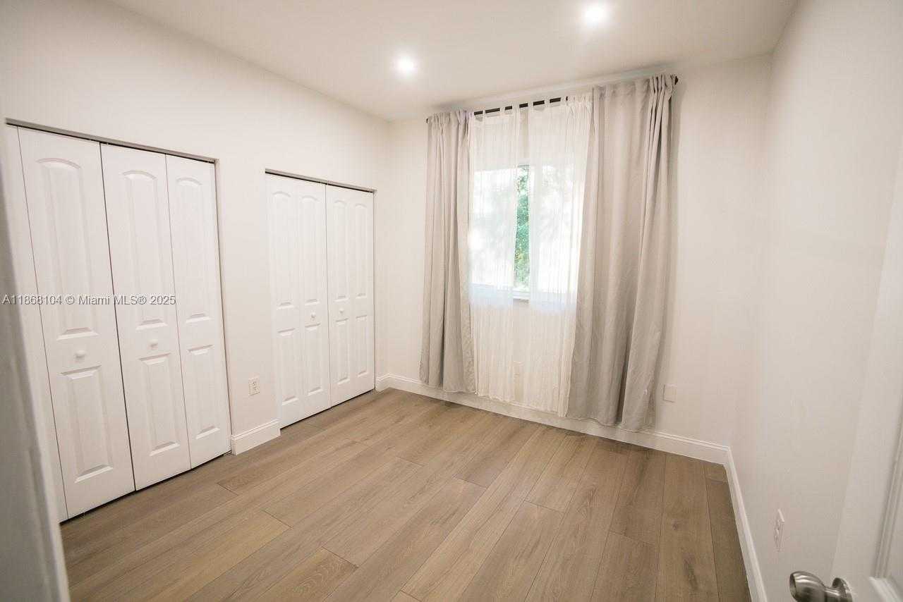 Small Image of 1112 NORTH EAST 41ST AVE, Homestead Number 13