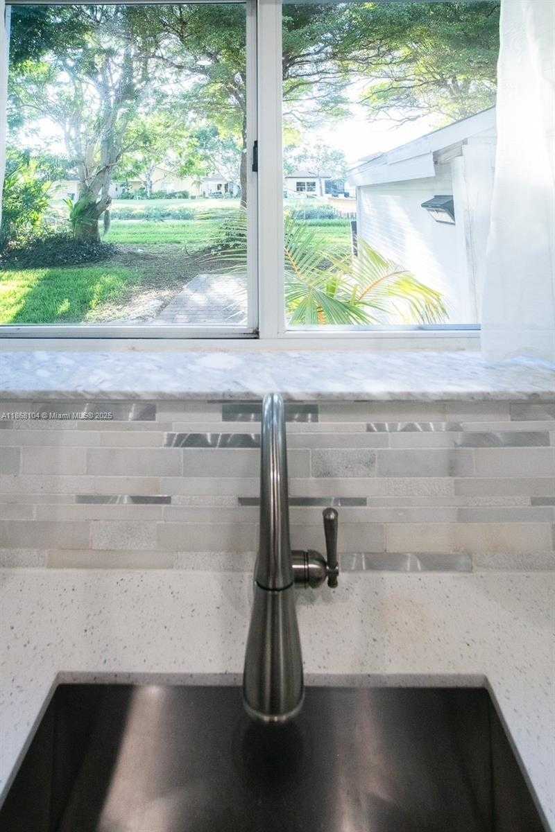 Small Image of 1112 NORTH EAST 41ST AVE, Homestead Number 4