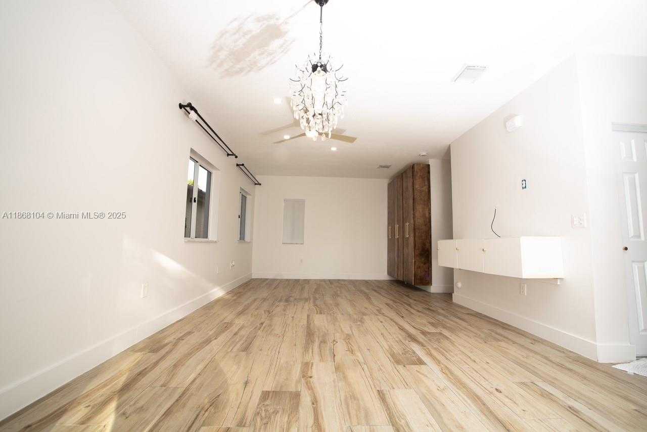Small Image of 1112 NORTH EAST 41ST AVE, Homestead Number 7