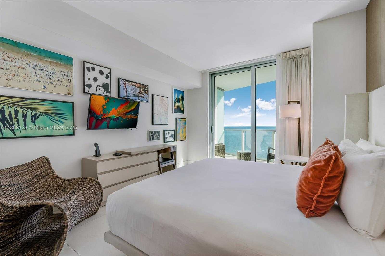 Small Image of 4111 SOUTH OCEAN DR #1405, Hollywood Number 11