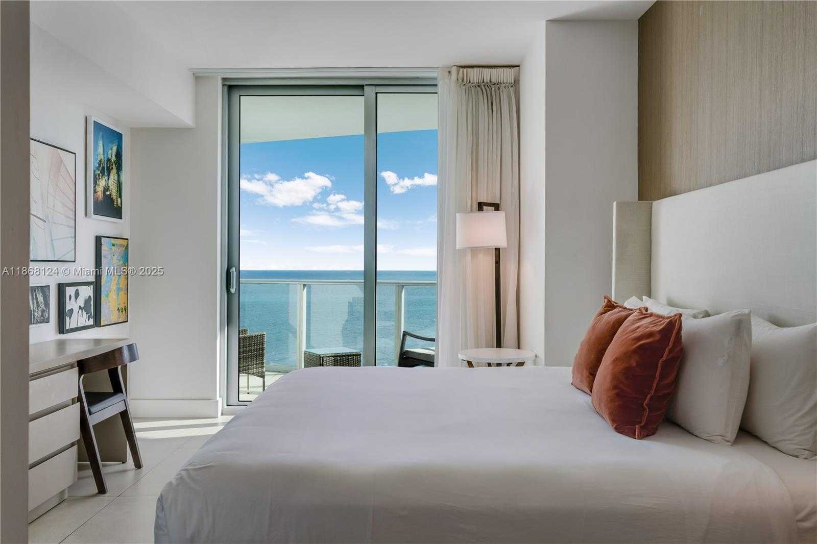 Small Image of 4111 SOUTH OCEAN DR #1405, Hollywood Number 12