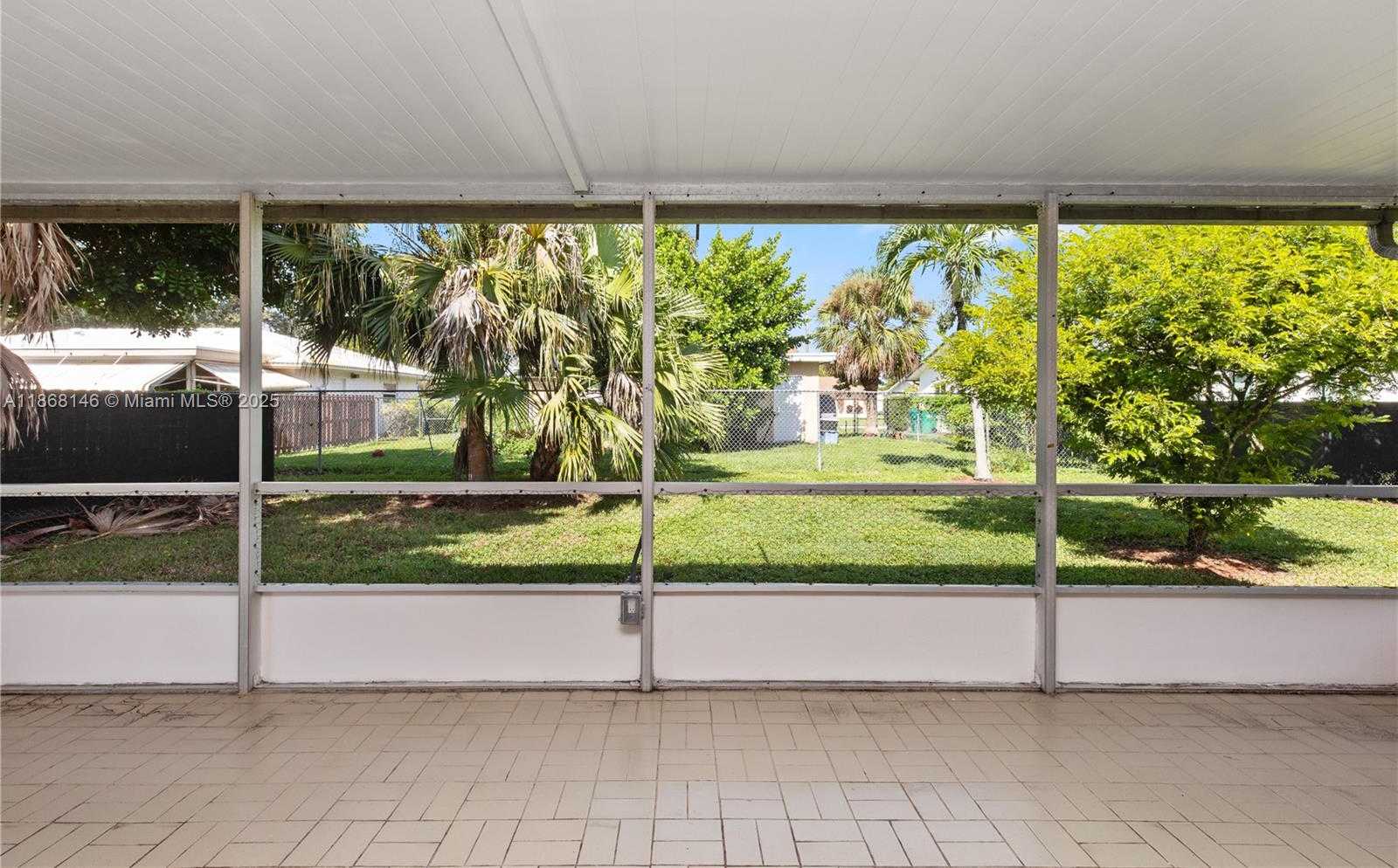 Small Image of 7003 NORTH WEST 99TH AVE, Tamarac Number 15